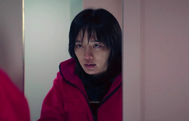 Mỹ nhân Hàn đóng liên tiếp 4 bom tấn gây sốt toàn cầu, visual ngoài đời đẹp gấp ngàn lần trên phim- Ảnh 3. Mỹ nhân Hàn đóng liên tiếp 4 bom tấn gây sốt toàn cầu, visual ngoài đời đẹp gấp ngàn lần trên phim- Ảnh 3.