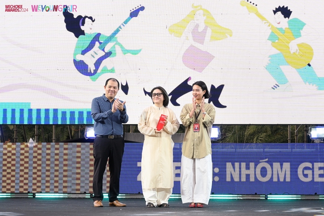 Nhìn lại 2 ngày khó quên tại WeYoung Fair: Thương hiệu chuẩn gu đổ bộ, nghệ sĩ bất ngờ xuất hiện khiến fandom bùng nổ- Ảnh 10. Nhìn lại 2 ngày khó quên tại WeYoung Fair: Thương hiệu chuẩn gu đổ bộ, nghệ sĩ bất ngờ xuất hiện khiến fandom bùng nổ- Ảnh 10.