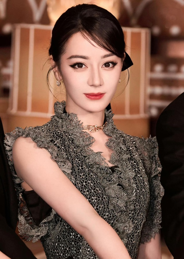 Dương Mịch thản nhiên nhắc đến Địch Lệ Nhiệt Ba sau 7 năm nghi vấn chị em tốt "cạch mặt"- Ảnh 5.