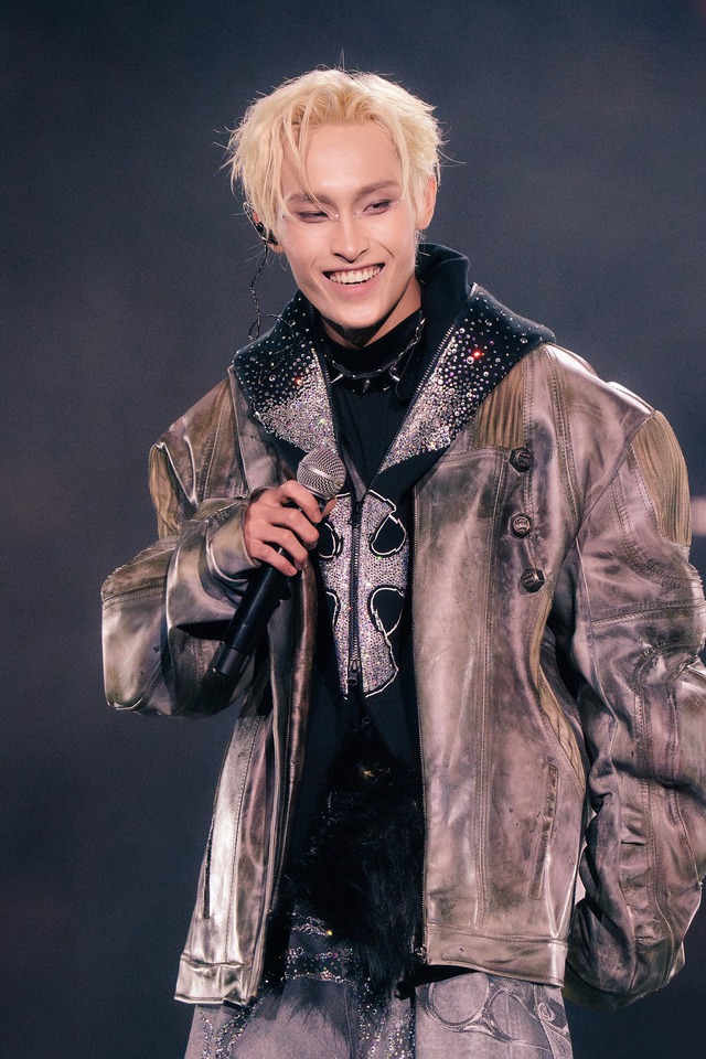 Nam ca sĩ Gen Z “đỉnh lưu” gây tranh cãi gay gắt vì… muốn cứu lấy âm nhạc, 1 Chị Đẹp cũng phải lên tiếng- Ảnh 8. Nam ca sĩ Gen Z “đỉnh lưu” gây tranh cãi gay gắt vì… muốn cứu lấy âm nhạc, 1 Chị Đẹp cũng phải lên tiếng- Ảnh 8.