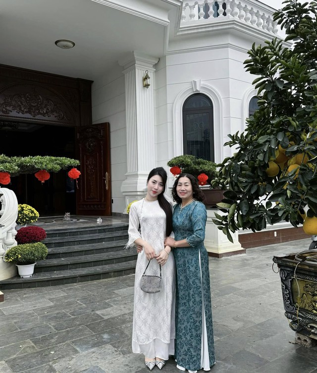 Văn Toàn và em gái hotgirl diện áo dài đón tết, "flex" luôn khung cảnh căn biệt thự bạc tỉ ở quê- Ảnh 3.