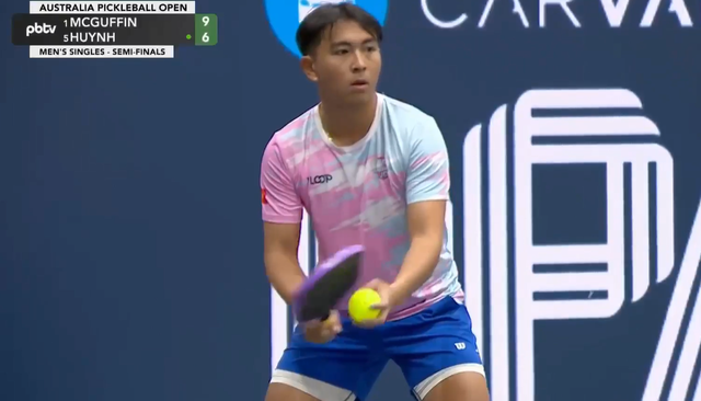 Quang Dương tranh huy chương cùng Phúc Huỳnh ở trận pickleball trong mơ của fan Việt Nam- Ảnh 1. Quang Dương tranh huy chương cùng Phúc Huỳnh ở trận pickleball trong mơ của fan Việt Nam- Ảnh 1.