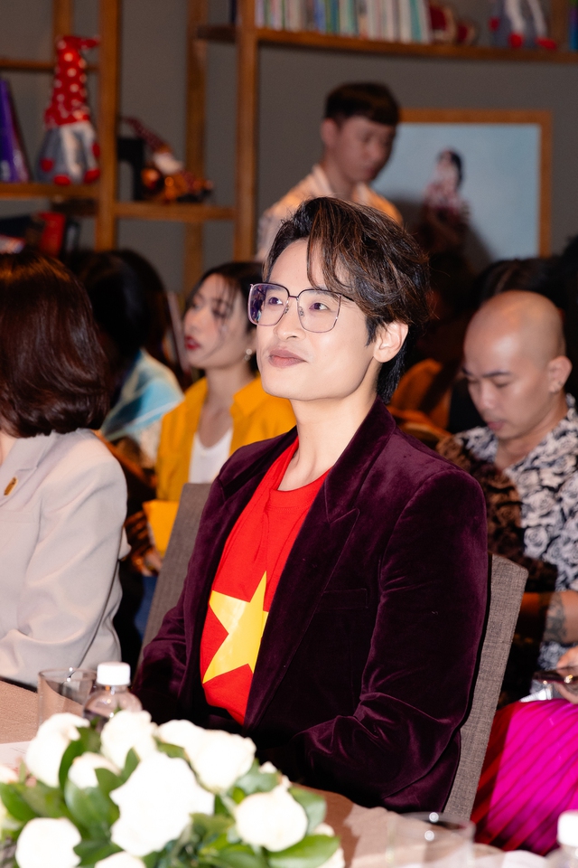 Hà Anh Tuấn: "Không ca sĩ nào hỗn hào dám nói tôi chỉ hát cho người có tiền, đó là vô lương"- Ảnh 7.