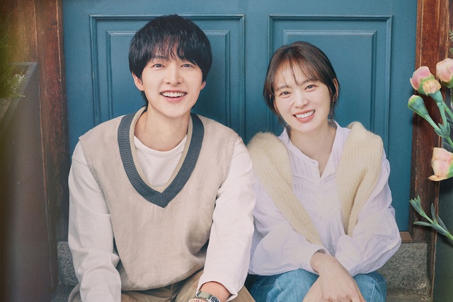 Song Joong Ki "dựa hơi" Song Hye Kyo nhưng vẫn thất bại- Ảnh 1.