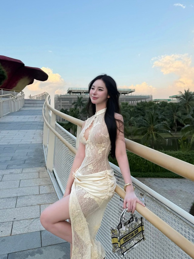 Khoe iPhone 17 mới toanh, hot girl Uyên Ni bị "soi" đời tư và màn đáp trả anti-fan "cực gắt"- Ảnh 6.