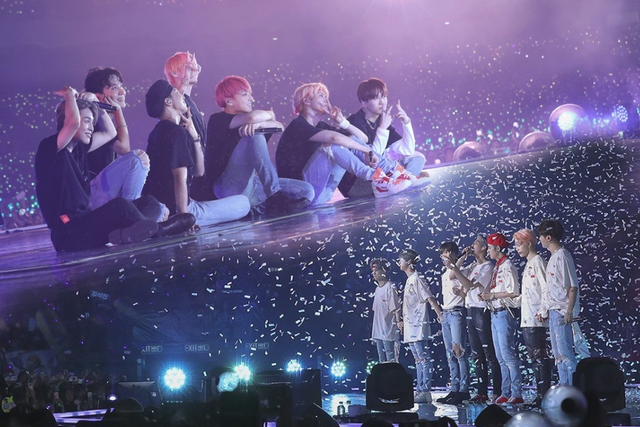 Rộ thông tin mới về World Tour của BTS, lượng khán giả đông gấp đôi BLACKPINK?- Ảnh 2.