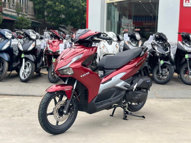 Bảng giá xe máy Honda Air Blade mới nhất tháng 10/2025- Ảnh 2.