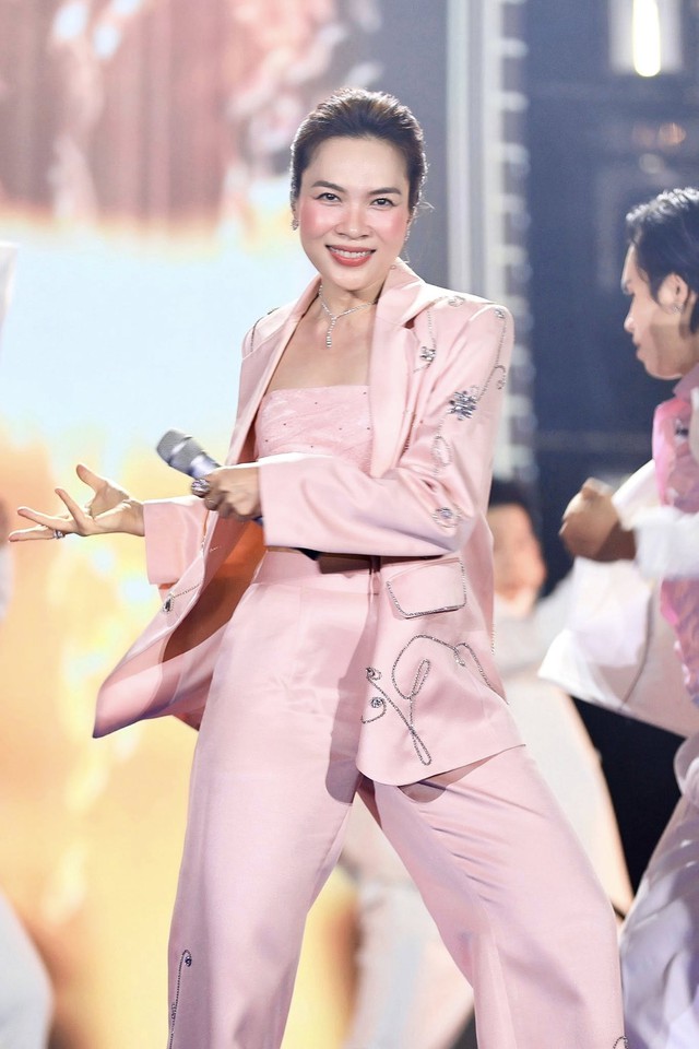 Cái giá của Mỹ Tâm- Ảnh 2.