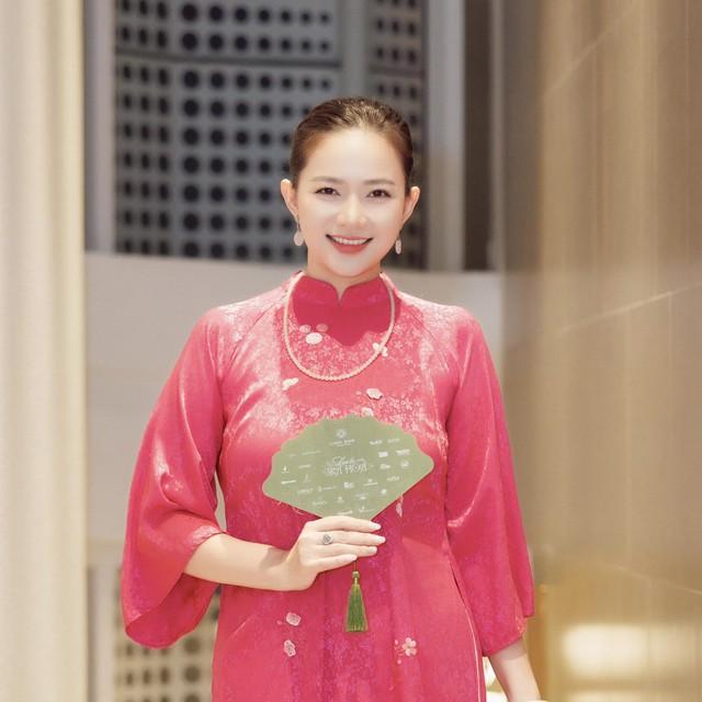 Mỹ nhân Vbiz được chồng đại gia giao hết tài sản: "Nếu xấu tính, em có thể đá anh ấy ra ngoài đường"- Ảnh 1.