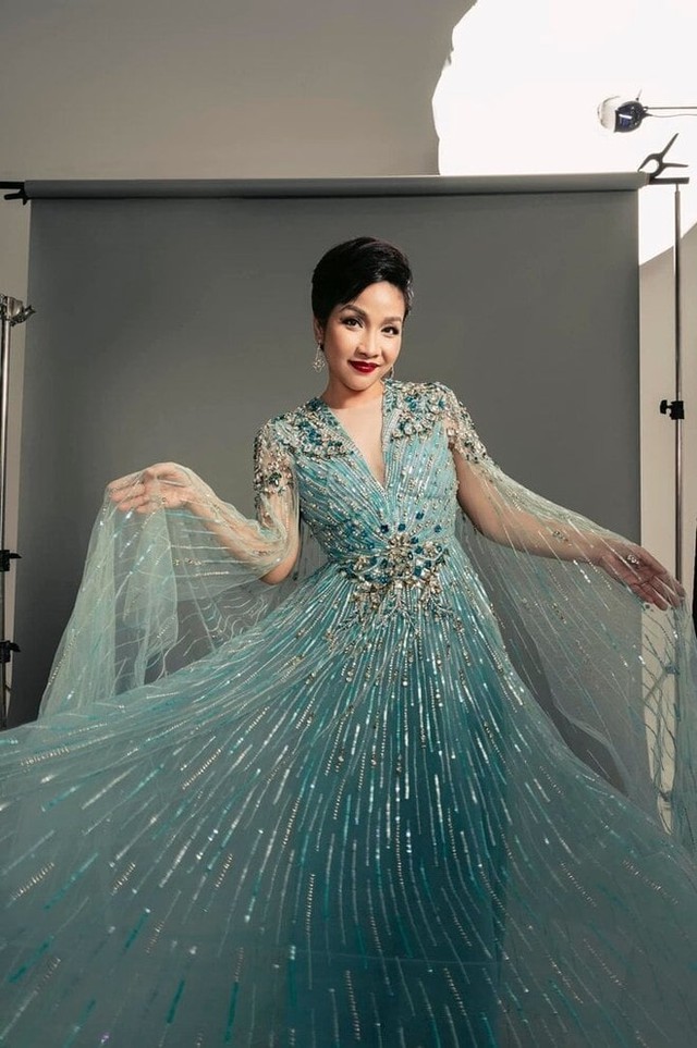 Không thể tin nổi diva hạng A từng phải đi hát lót vũ trường, nay cát-xê cao nhất lên đến hàng trăm triệu- Ảnh 2.