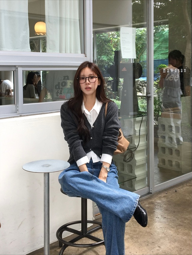 Sức mạnh của phối đồ: Biến quần jeans đơn giản trở nên sang xịn mịn hơn gấp bội với 10 công thức- Ảnh 7.