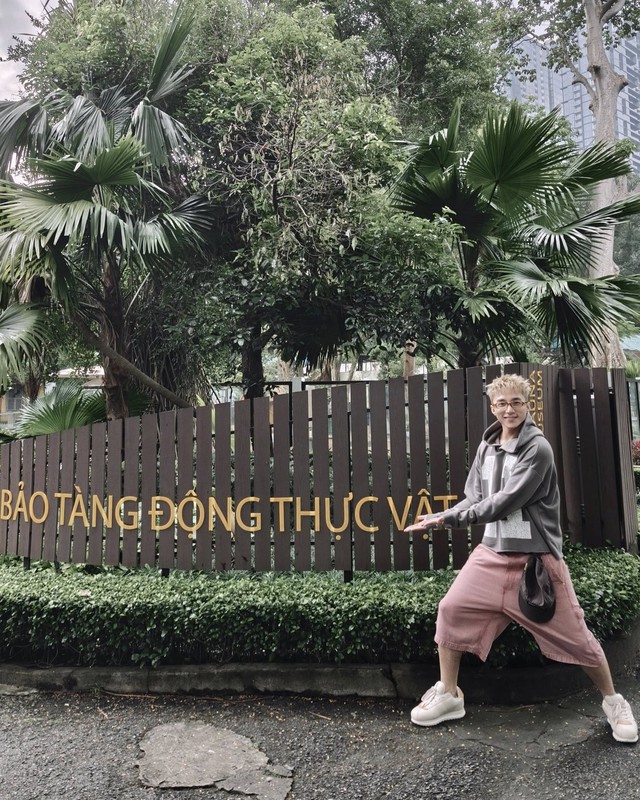 Sơn Tùng suốt ngày hứa hẹn- Ảnh 1. Sơn Tùng suốt ngày hứa hẹn- Ảnh 1.
