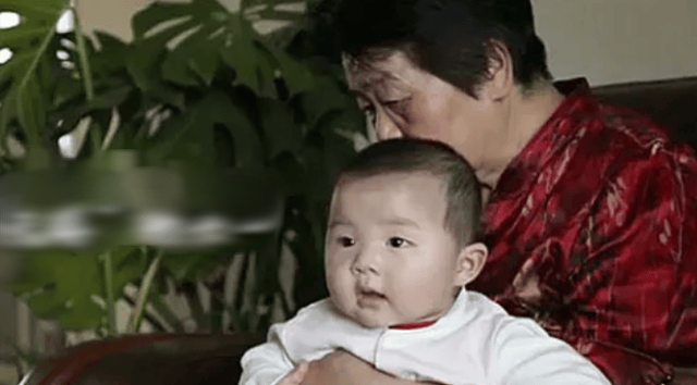 Vợ chồng U70 mang thai và sinh con tự nhiên: Sau 6 năm, hành trình khó khăn ấy liệu có khiến họ hối hận?- Ảnh 5.