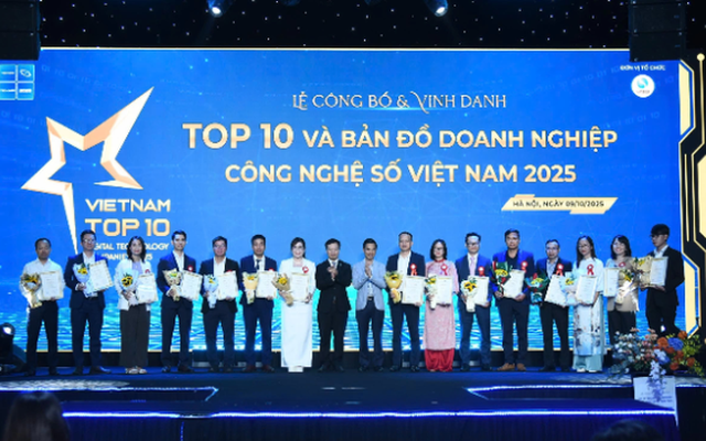 QD.TEK ghi dấu ấn tại Vietnam Top 10 Tech & Map 2025- Ảnh 1. QD.TEK ghi dấu ấn tại Vietnam Top 10 Tech & Map 2025- Ảnh 1.