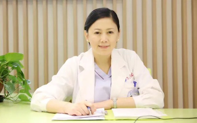Câu chuyện về những cặp vợ chồng cao tuổi nỗ lực sinh con: Lý do và thách thức mà họ phải đối mặt- Ảnh 4. Câu chuyện về những cặp vợ chồng cao tuổi nỗ lực sinh con: Lý do và thách thức mà họ phải đối mặt- Ảnh 4.