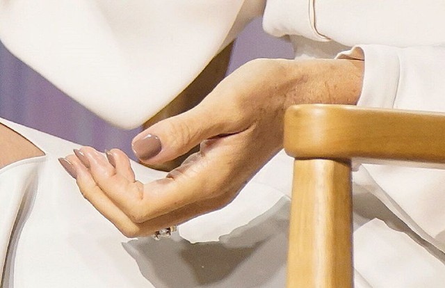 Những người hâm mộ Meghan Markle "phát cuồng" vì 1 điều- Ảnh 2.