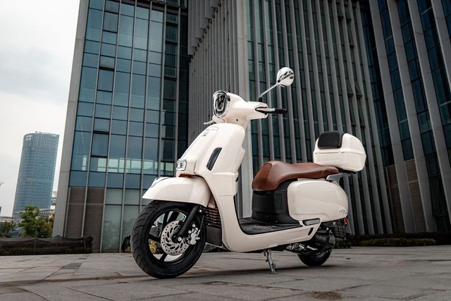 Xe tay ga 125cc mới ra mắt: Đẹp như Vespa, trang bị "vượt mặt' Vision mà giá còn rẻ hơn- Ảnh 1.