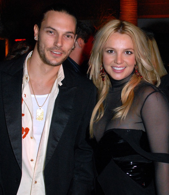 Britney Spears tuyệt vọng kêu cứu- Ảnh 1.