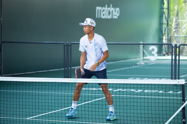 Bắt gặp Quang Dương tập luyện tại sân Pickleball của Trịnh Linh Giang và Lý Hoàng Nam- Ảnh 7.