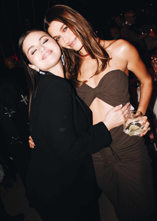 Selena Gomez sân si tận cùng, không ai bênh nổi!- Ảnh 3.