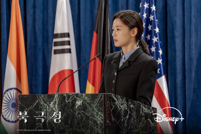 Suzy - Jeon Ji Hyun dính bão tẩy chay: Tất cả đều vì 1 lý do cả tỷ người phẫn nộ- Ảnh 2.