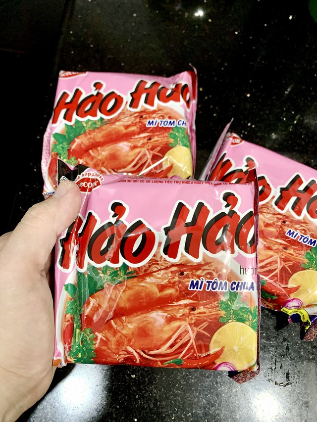 Bóc thử mì Hảo Hảo mua ở miền Nam và miền Bắc: Phát hiện sự khác nhau bất ngờ, liệu có đúng như "tin đồn"?- Ảnh 6.