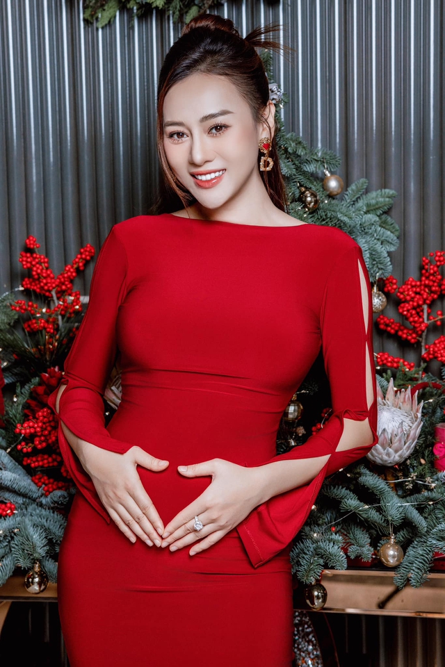 “Lộc” mà Phương Oanh đã cấy- Ảnh 6. “Lộc” mà Phương Oanh đã cấy- Ảnh 6.