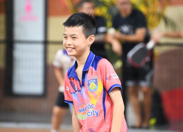 Gặp sao nhí Pickleball 10 tuổi vô địch giải U12, đánh ngang ngửa với người lớn trình 3.0- Ảnh 4.