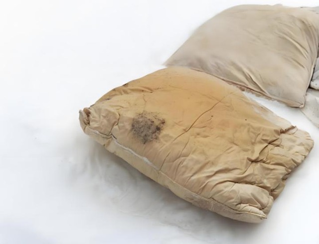 5 thứ trong nhà càng cố giữ, vận càng sa sút: Bỏ đi cho nhẹ đời- Ảnh 2.