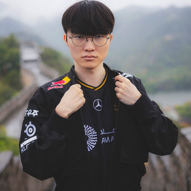 Faker "gánh còng lưng" T1 tại Vòng Thụy Sĩ: Chỉ thấy 1v9, 4 người còn lại ở đâu?- Ảnh 5.