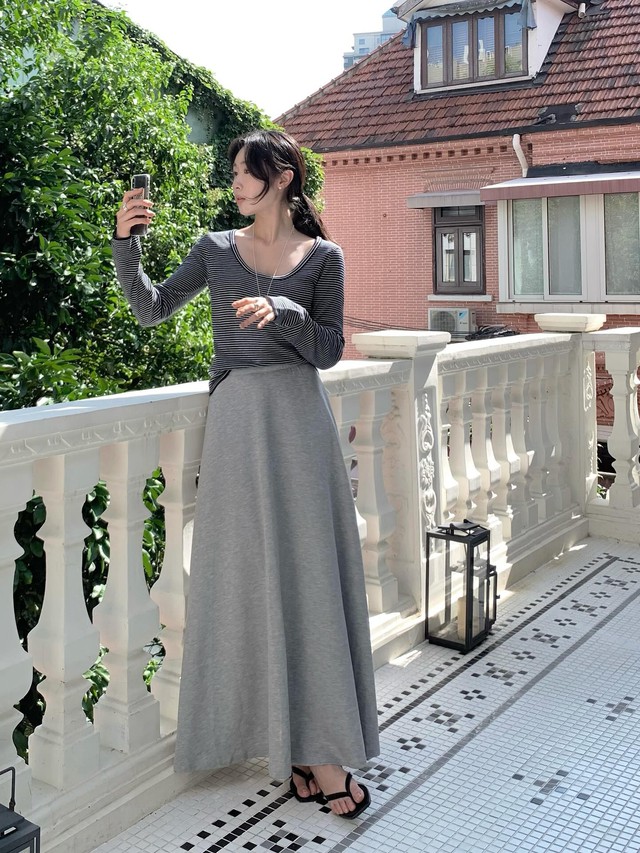 10 set váy đẹp mê mẩn cho mùa se lạnh- Ảnh 7. 10 set váy đẹp mê mẩn cho mùa se lạnh- Ảnh 7.