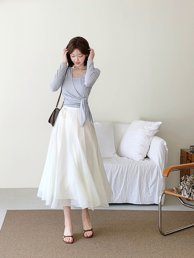 10 set váy đẹp mê mẩn cho mùa se lạnh- Ảnh 6. 10 set váy đẹp mê mẩn cho mùa se lạnh- Ảnh 6.