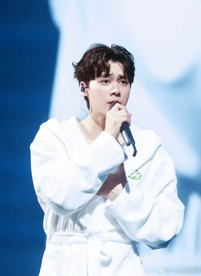 Chiêu bài lách luật của tài tử L bị cấm sóng- Ảnh 1. Chiêu bài lách luật của tài tử L bị cấm sóng- Ảnh 1.