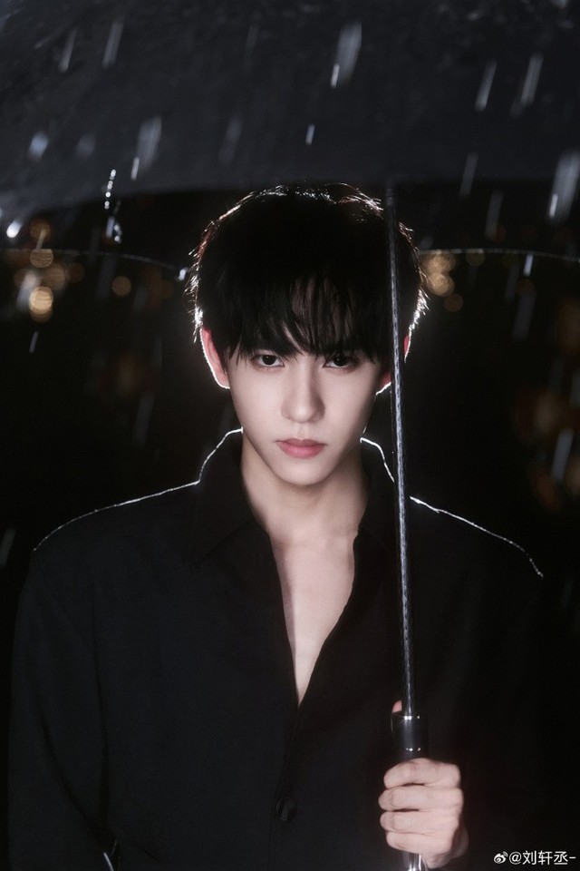 Hàng loạt nghệ sĩ lên tiếng cầu cứu - Ảnh 4. Hàng loạt nghệ sĩ lên tiếng cầu cứu - Ảnh 4.