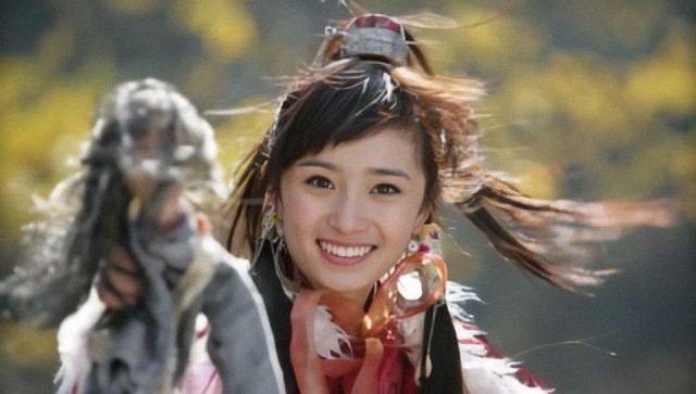 Mỹ nhân bị đánh vì dám đứng chắn ống kính của Lưu Diệc Phi- Ảnh 3. Mỹ nhân bị đánh vì dám đứng chắn ống kính của Lưu Diệc Phi- Ảnh 3.