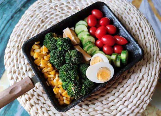 Người sống thọ có 8 đặc điểm hóa ra bình thường vô cùng, nếu bạn có được 4 điểm thôi cũng đáng mừng- Ảnh 3. Người sống thọ có 8 đặc điểm hóa ra bình thường vô cùng, nếu bạn có được 4 điểm thôi cũng đáng mừng- Ảnh 3.