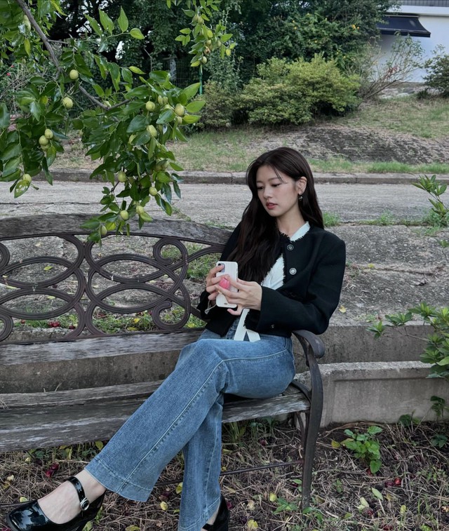 Nữ chính phim ngôn tình Hàn Quốc đang hot: Nhìn gu thời trang mà không ai nghĩ đã gần 40 tuổi- Ảnh 9.