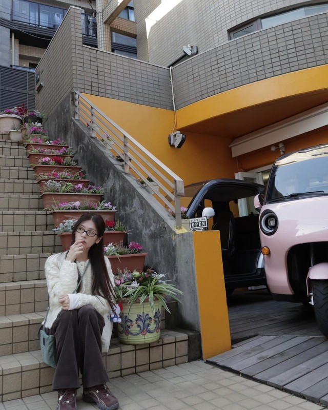 Nữ chính phim ngôn tình Hàn Quốc đang hot: Nhìn gu thời trang mà không ai nghĩ đã gần 40 tuổi- Ảnh 8.