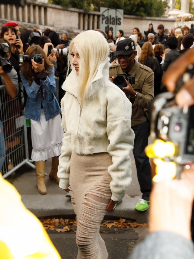 Quỳnh Anh Shyn trở về với bản ngã: "Queen" vội vã comeback Paris Fashion Week sau Em Xinh- Ảnh 1.