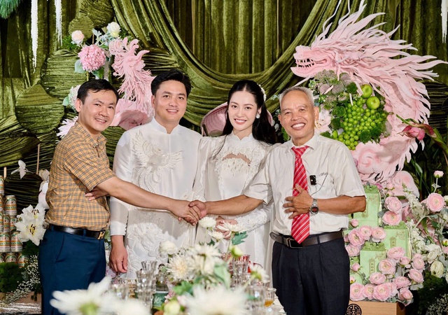 Nhà 1 Hoa hậu Việt tan hoang sau lũ quét, xem cận khung cảnh mới kinh hoàng- Ảnh 10.