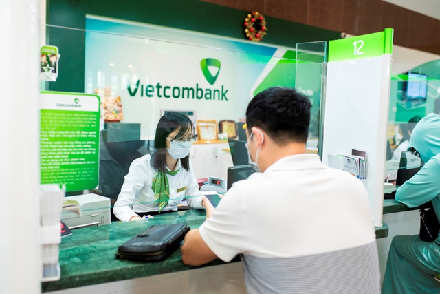 Vietcombank, VietinBank, BIDV dừng toàn bộ giao dịch chuyển/rút tiền và thanh toán với những khách hàng này- Ảnh 1.