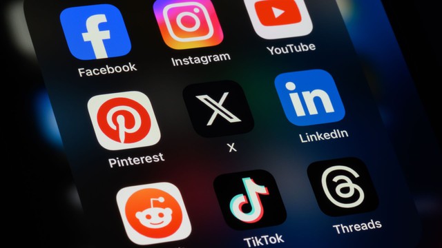 Dân tình tá hỏa: Facebook, TikTok bị gọi là "hố đen" dữ liệu, "hút máu" thông tin người dùng nhất 2025!- Ảnh 1.
