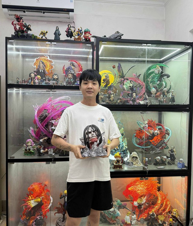 Streamer Cham Cân 5: Từ "trùm AWM" đến tay chơi mô hình anime hàng trăm triệu đồng- Ảnh 1.