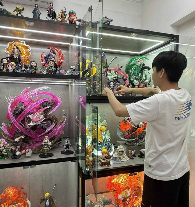 Streamer Cham Cân 5: Từ "trùm AWM" đến tay chơi mô hình anime hàng trăm triệu đồng- Ảnh 2.