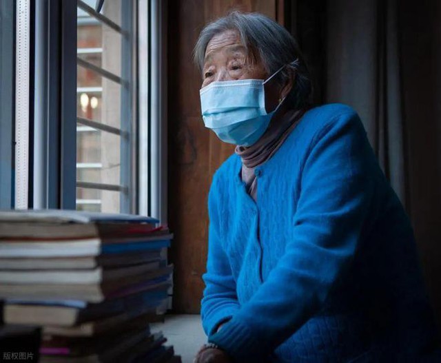 Từ sau 60 tuổi, nếu muốn sống lâu, bạn cần phải kiên trì thực hiện 7 thói quen "lười biếng" này- Ảnh 1. Từ sau 60 tuổi, nếu muốn sống lâu, bạn cần phải kiên trì thực hiện 7 thói quen "lười biếng" này- Ảnh 1.