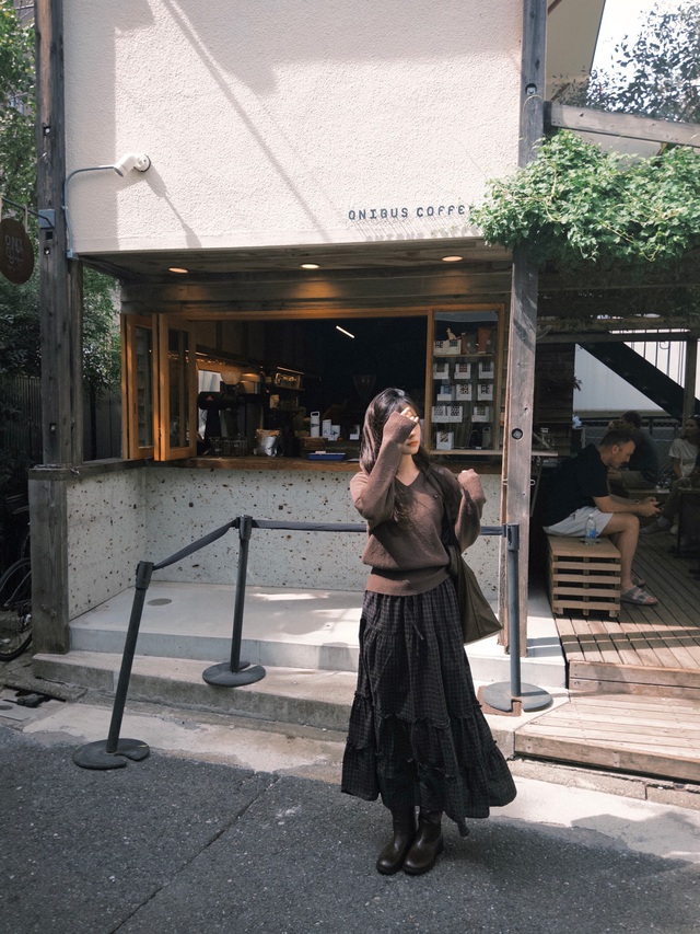 Mặc đẹp mỗi ngày với 10 set đồ màu trung tính- Ảnh 5. Mặc đẹp mỗi ngày với 10 set đồ màu trung tính- Ảnh 5.