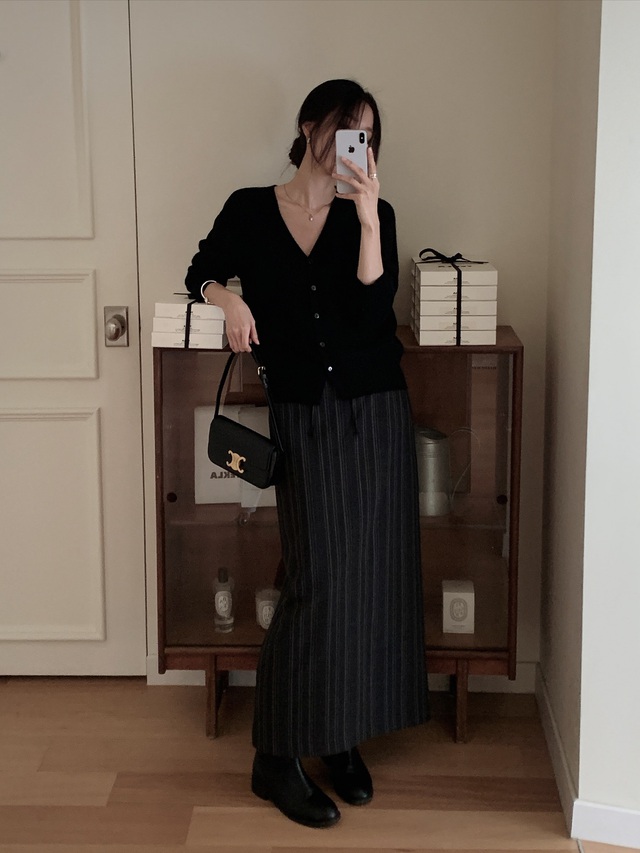 Mặc đẹp mỗi ngày với 10 set đồ màu trung tính- Ảnh 2. Mặc đẹp mỗi ngày với 10 set đồ màu trung tính- Ảnh 2.