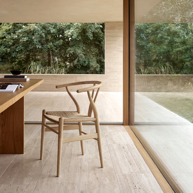 Tóc Tiên hé lộ góc sống mới: Bộ ghế “đắt giá” biến căn hộ thành không gian nghệ thuật giữa TP HCM- Ảnh 4. Tóc Tiên hé lộ góc sống mới: Bộ ghế “đắt giá” biến căn hộ thành không gian nghệ thuật giữa TP HCM- Ảnh 4.