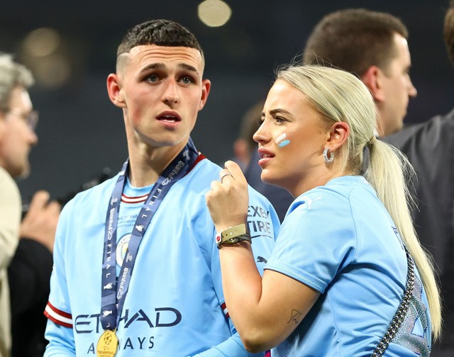 Phil Foden phẫn nộ vì tin giả, nhờ pháp luật vào cuộc- Ảnh 1. Phil Foden phẫn nộ vì tin giả, nhờ pháp luật vào cuộc- Ảnh 1.