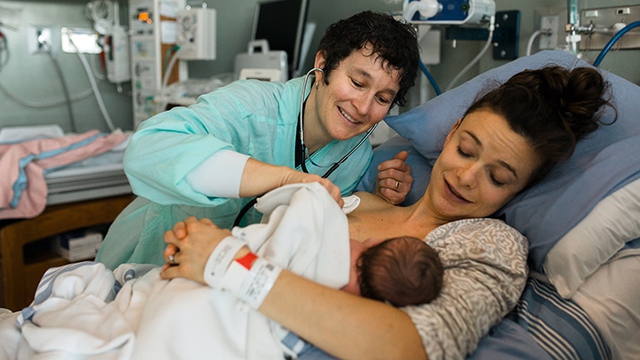 8 điều mà các nữ hộ sinh muốn mẹ bầu hiểu về quá trình sinh nở- Ảnh 4. 8 điều mà các nữ hộ sinh muốn mẹ bầu hiểu về quá trình sinh nở- Ảnh 4.